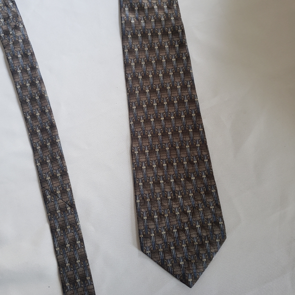 Vintage Savile Row 100% neutral color silk tie